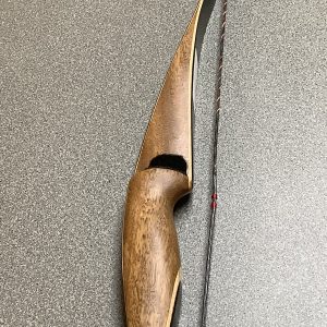Chek-Mate Beaver Pup Longbow